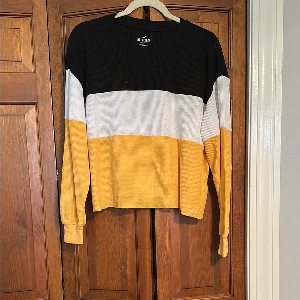 Hollister Tri-Tone Knit Sweater - Black, White, Mustard
